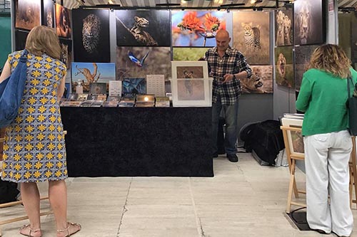 ashley vincent engaging with customers at the Milton Keynes Handmade & Vintage Weekend Extravaganza