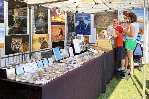 Ashley Vincent engaging with customers at the 2024 Brighton Thai Festival